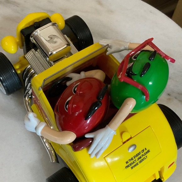 M&M candy dispenser Rebel without a clue Car automobile EUC0 - Picture 9 of 12
